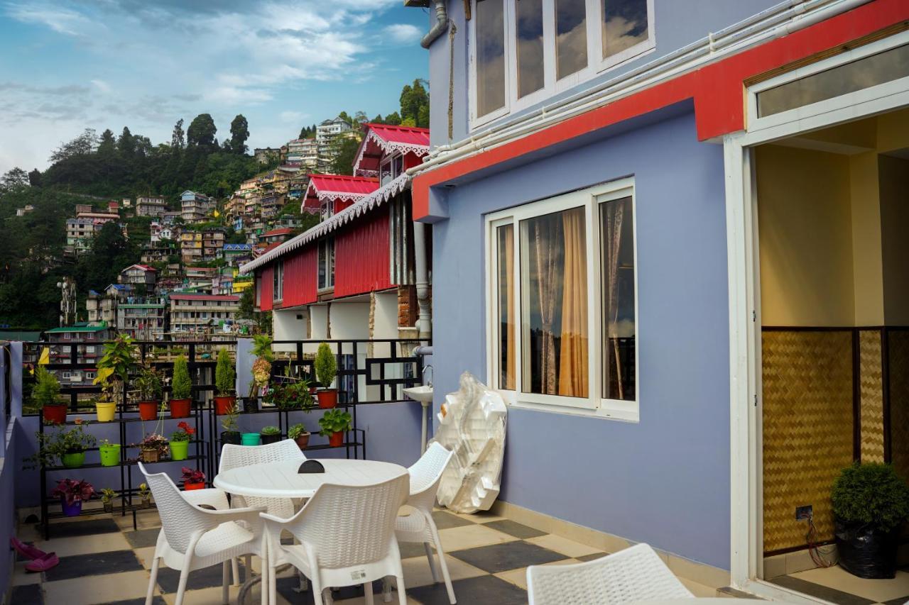 Hotel Hill Queen Near Sherpa Gumba Darjeeling Mall 5 Min Couple Friendly Exterior foto